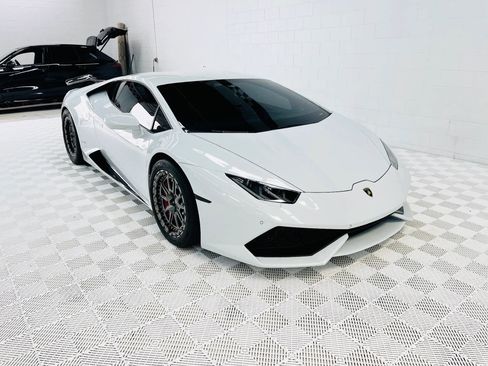 Used 2015 Lamborghini Huracan LP 610-4 AWD/4WD image 21