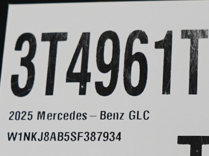 Used 2025 Mercedes-Benz GLC 63 AMG S image 44