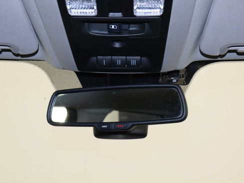 Used 2014 RAM 1500 Laramie AWD/4WD image 24