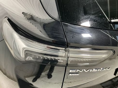 Used 2023 Buick Envision Avenir AWD/4WD image 28