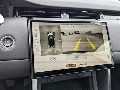 New 2025 Land Rover Discovery Sport S image 15