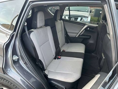 Used 2016 Toyota RAV4 XLE image 20