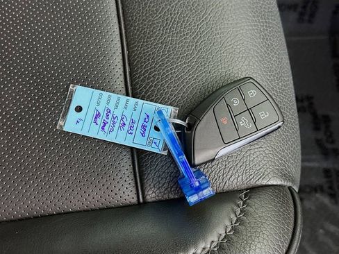 Used 2023 GMC Sierra 1500 Denali w/ Denali Reserve Package image 35