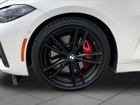 Used 2022 BMW M440i Coupe w/ Premium Package RWD image 9