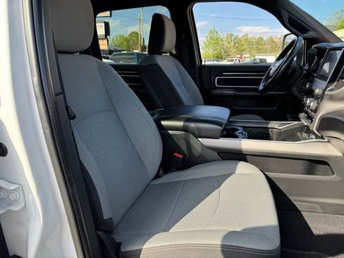 Used 2024 RAM 2500 Big Horn w/ Off Road Package AWD/4WD image 15