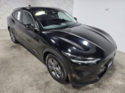 Used 2021 Ford Mustang Mach-E Select image 60