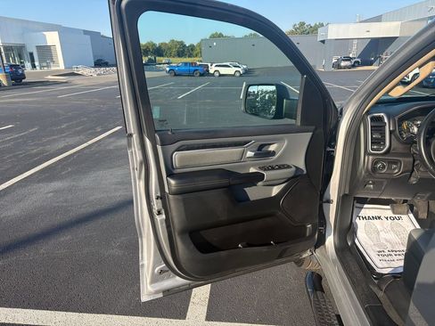 Used 2020 RAM 1500 Big Horn AWD/4WD image 14