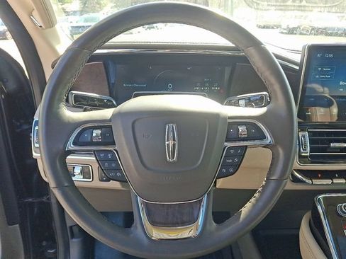 Certified 2024 Lincoln Navigator L Reserve AWD/4WD image 20