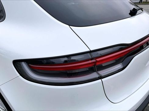 Used 2023 Porsche Macan Turbo AWD/4WD image 46