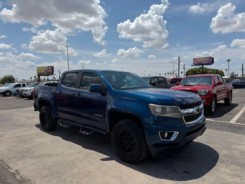 Used 2019 Chevrolet Colorado LT w/ LT Convenience Package AWD/4WD image 13
