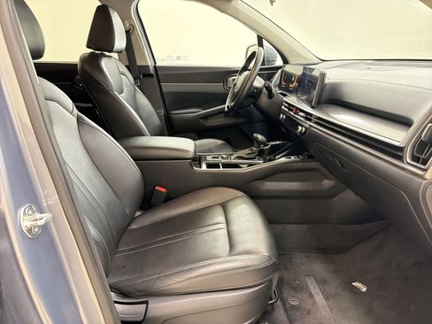 Used 2024 Kia Sorento S AWD/4WD image 30