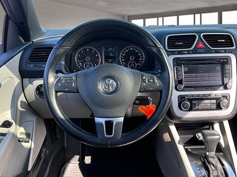 Used 2010 Volkswagen Eos Komfort image 5