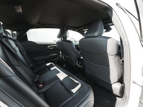 Used 2024 Toyota Crown Platinum AWD/4WD image 39