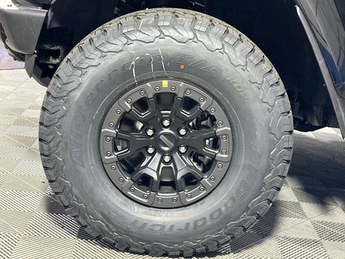 New 2025 Ford Bronco Raptor image 12
