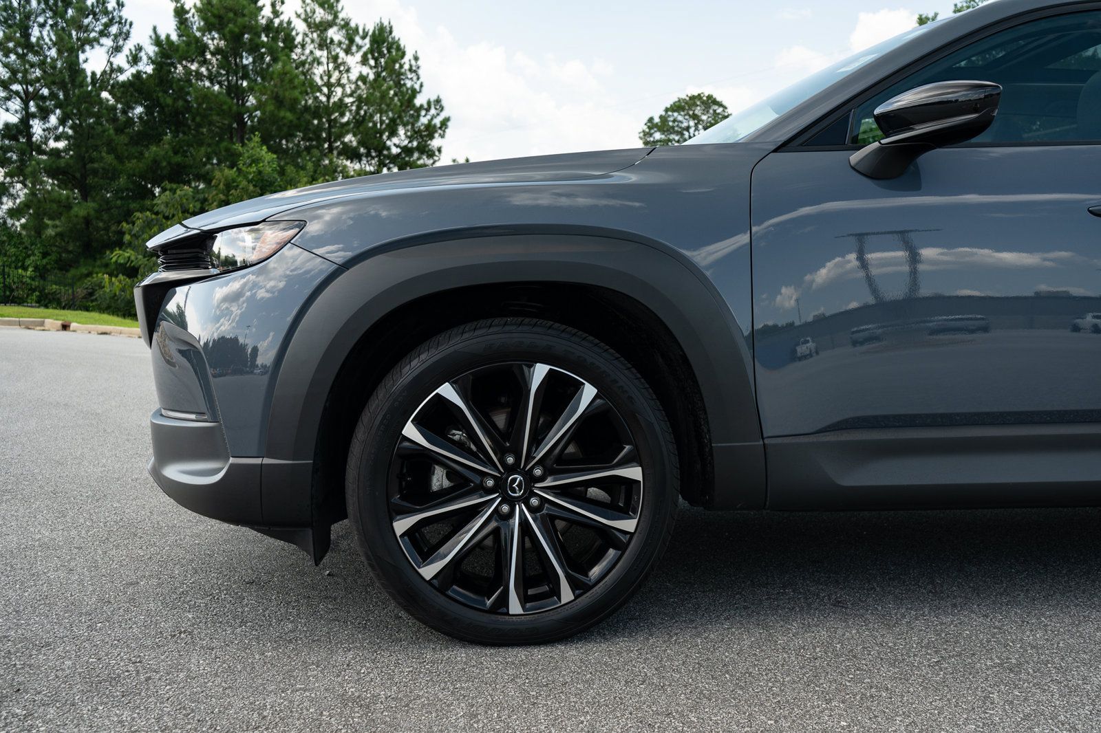 Used 2025 MAZDA CX-50 AWD 2.5 S w/ Premium Plus Pkg image 4