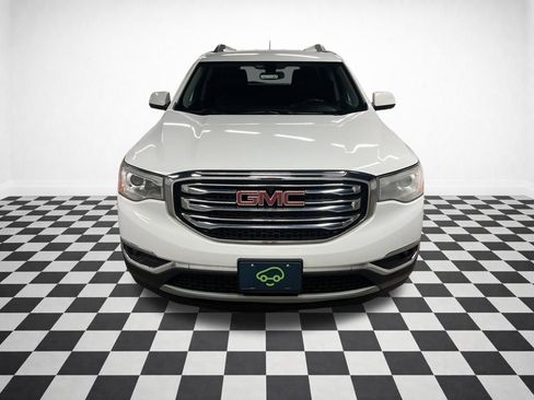 Certified 2018 GMC Acadia SLT image 4