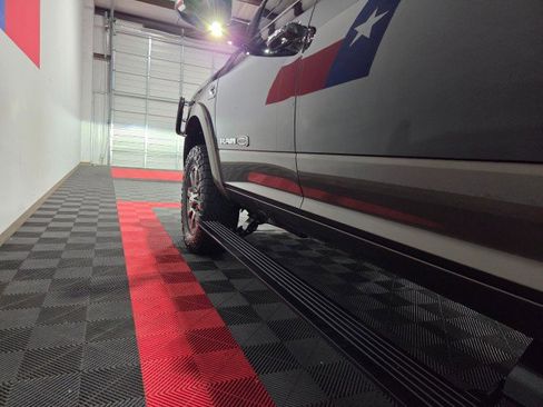 Used 2020 RAM 2500 Limited image 29