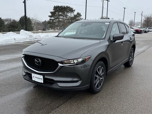 Used 2018 MAZDA CX-5 Touring image 32