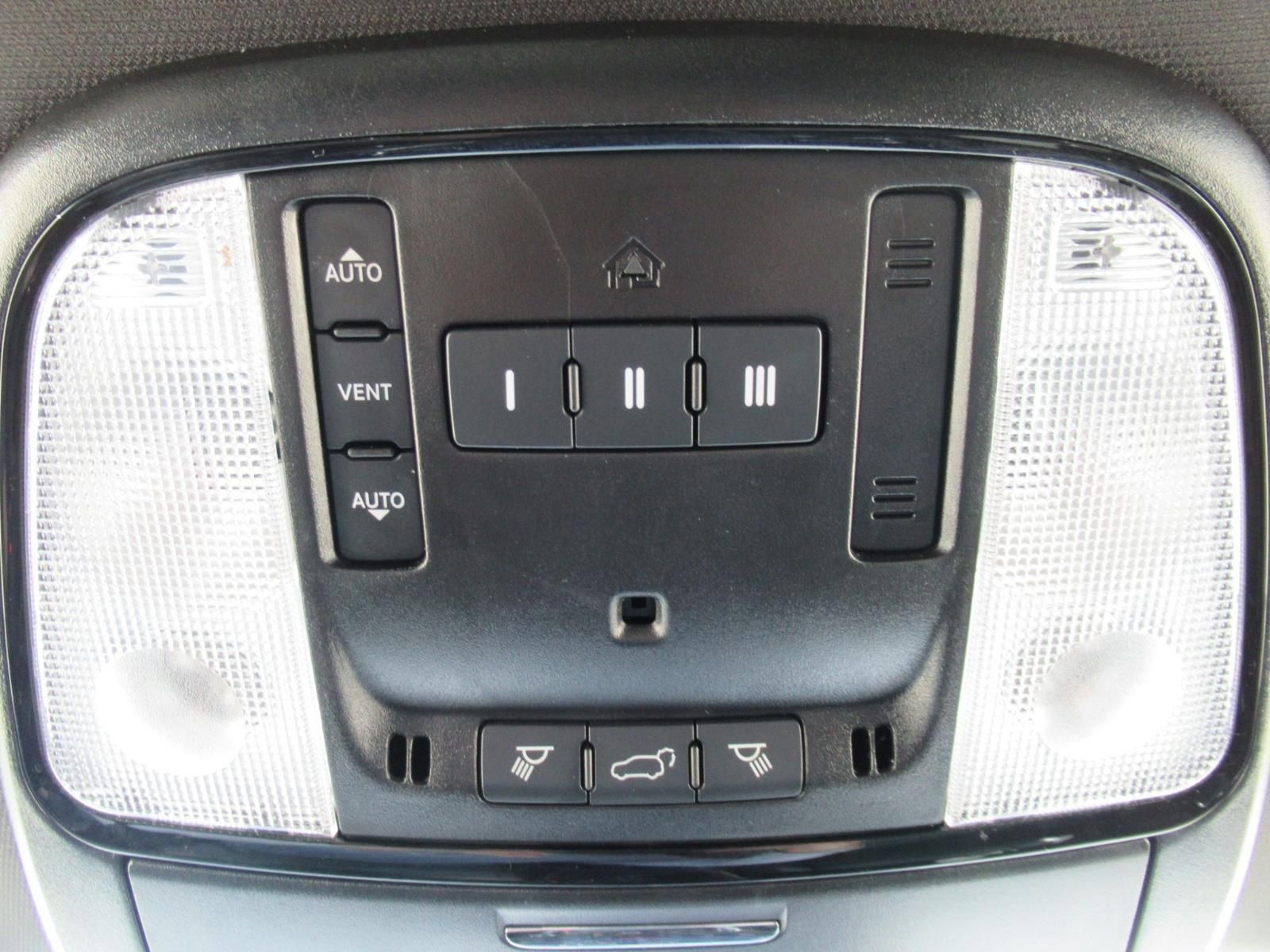 Used 2024 Dodge Durango GT RWD image 31