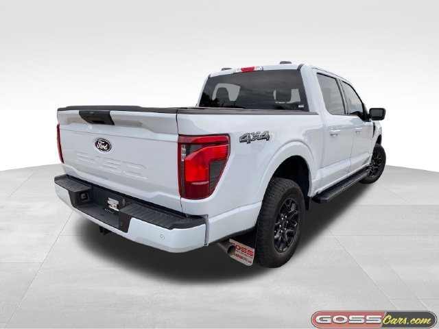 Used 2025 Ford F150 XLT w/ Equipment Group 301A Standard AWD/4WD image 3