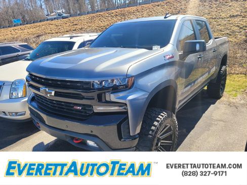 Used 2020 Chevrolet Silverado 1500 LT Trail Boss image 1