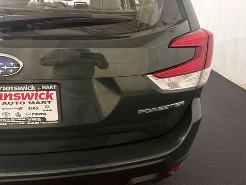 Certified 2023 Subaru Forester image 18