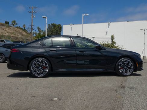 New 2027 BMW 530i w/ M Sport Package RWD image 3