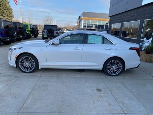 Used 2020 Cadillac CT4 Premium Luxury image 9