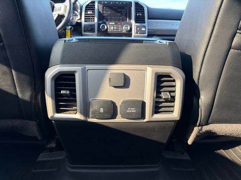 Used 2019 Ford F250 Lariat w/ Chrome Package AWD/4WD image 19