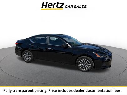 Used 2025 Nissan Altima 2.5 SV