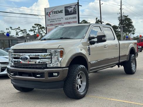 Used 2017 Ford F350 King Ranch w/ Tow Technology Bundle image 6