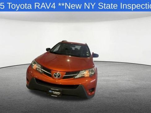 Used 2015 Toyota RAV4 LE image 3