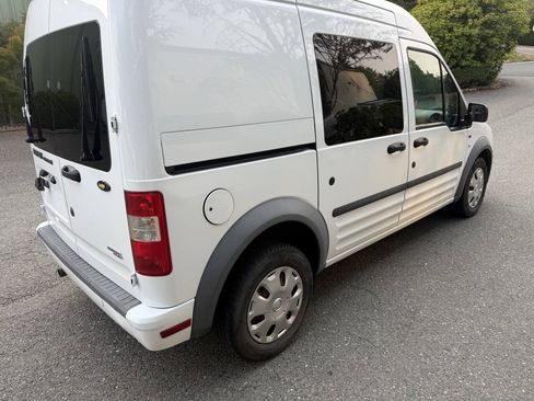 Used 2012 Ford Transit Connect XLT FWD image 5