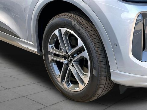 New 2026 Audi Q5 Premium Plus image 11