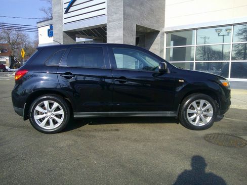 Used 2014 Mitsubishi Outlander Sport ES image 11
