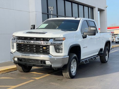 Used 2020 Chevrolet Silverado 2500 LT w/ All Star Edition AWD/4WD image 7
