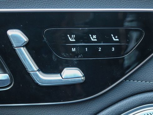 Used 2023 Mercedes-Benz EQS AMG 4MATIC image 22