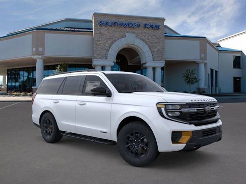 New 2026 Ford Expedition Tremor image 7