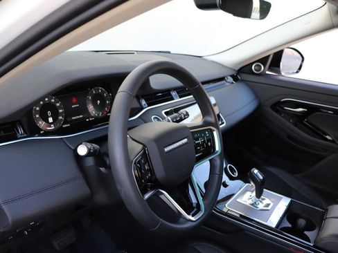 Used 2023 Land Rover Range Rover Evoque SE image 47