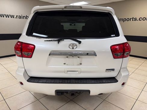 Used 2016 Toyota Sequoia Platinum image 5