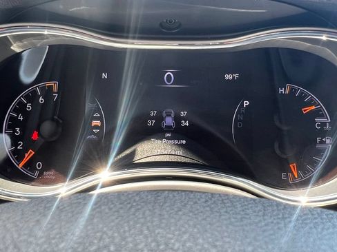 Used 2018 Jeep Grand Cherokee Trailhawk AWD/4WD image 21