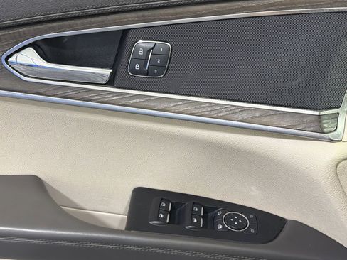 Used 2018 Lincoln MKX Reserve AWD/4WD image 38