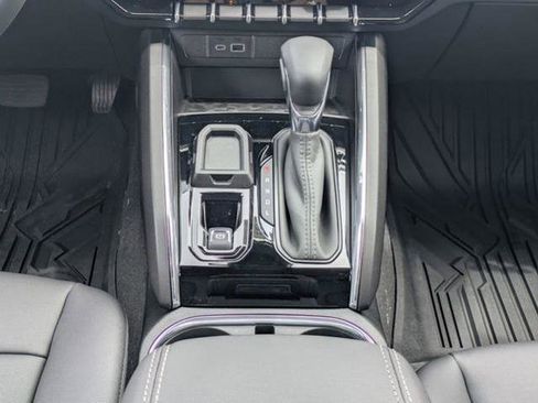 New 2026 GMC Canyon Elevation w/ Convenience Package RWD image 21