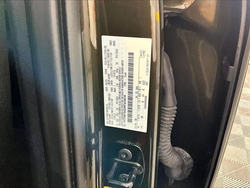 Used 2024 Ford F150 Raptor AWD/4WD image 33