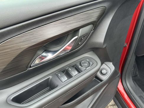 Certified 2023 GMC Terrain SLE w/ Driver Convenience Package image 18