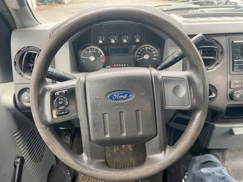 Used 2014 Ford F250 XL w/ XL Value Package RWD image 10