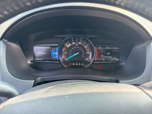 Used 2019 Ford Explorer XLT w/ Equipment Group 202A AWD/4WD image 28