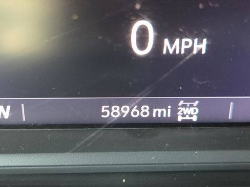 Used 2021 GMC Sierra 1500 SLE image 11