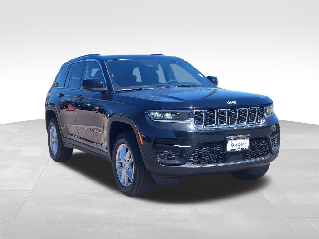 New 2026 Jeep Grand Cherokee Laredo X AWD/4WD image 3