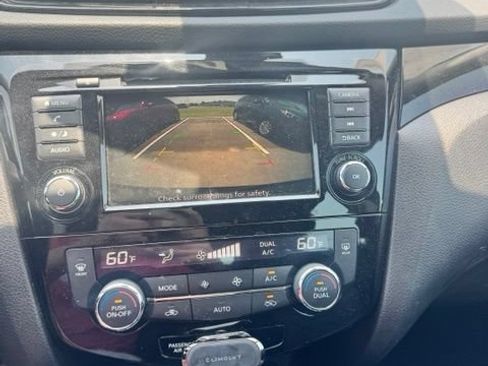 Used 2019 Nissan Rogue Sport SV w/ All-Weather Package AWD/4WD image 24